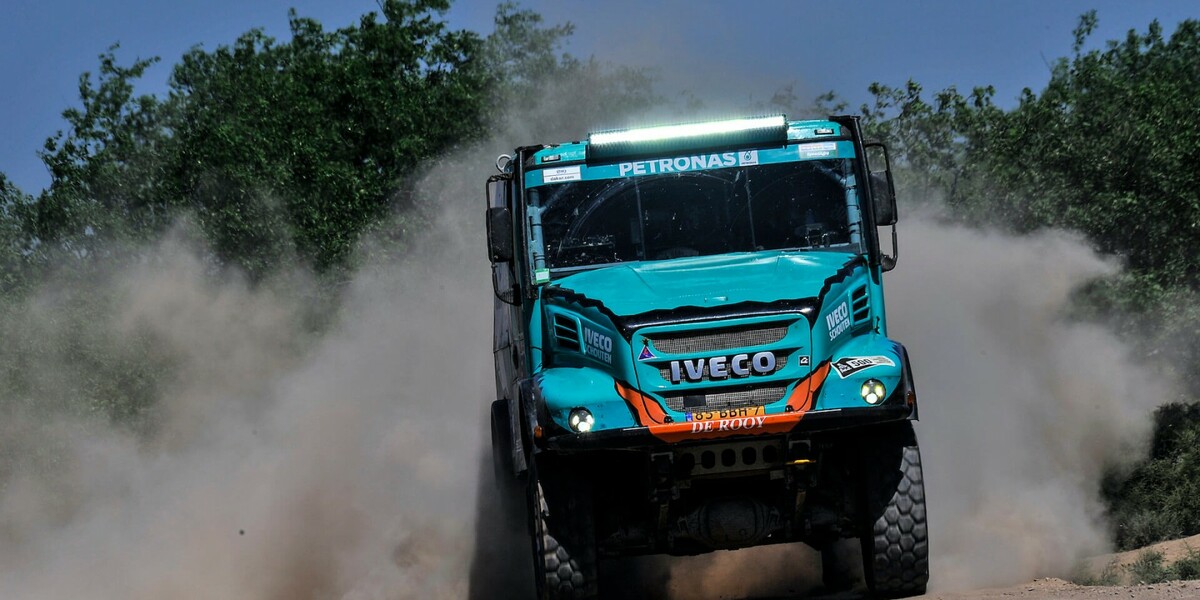 Tm PETRONAS De Rooy IVECO m sly v nejt잚m zvod svta, na Dakaru 2020